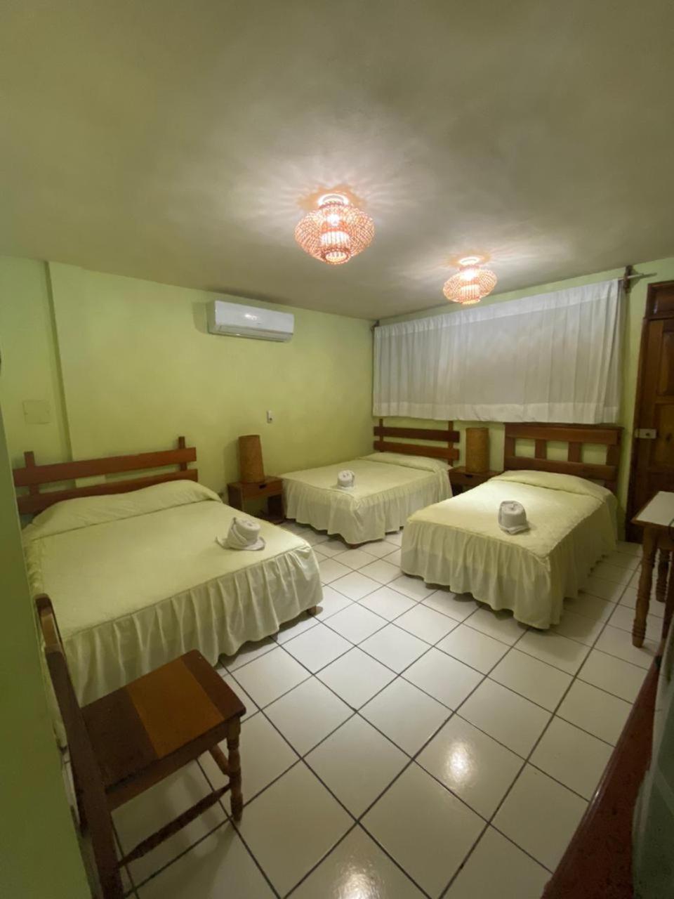 Nakum Hotel Flores Buitenkant foto