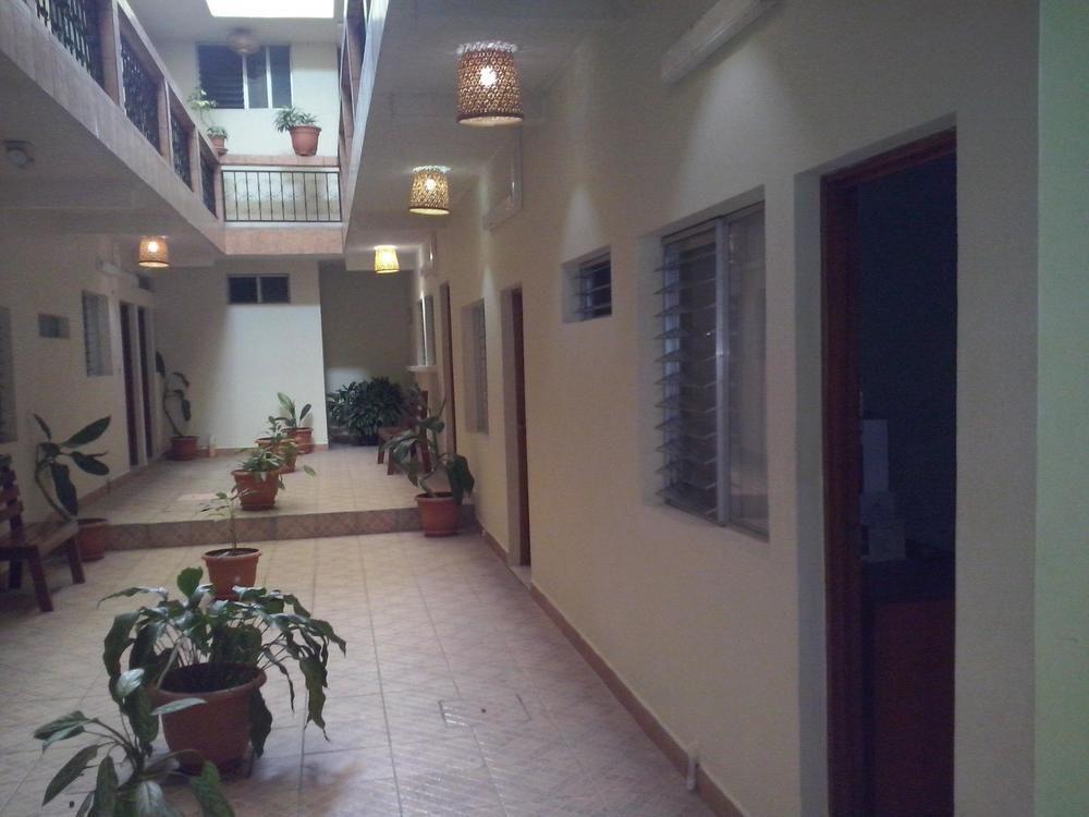 Nakum Hotel Flores Buitenkant foto