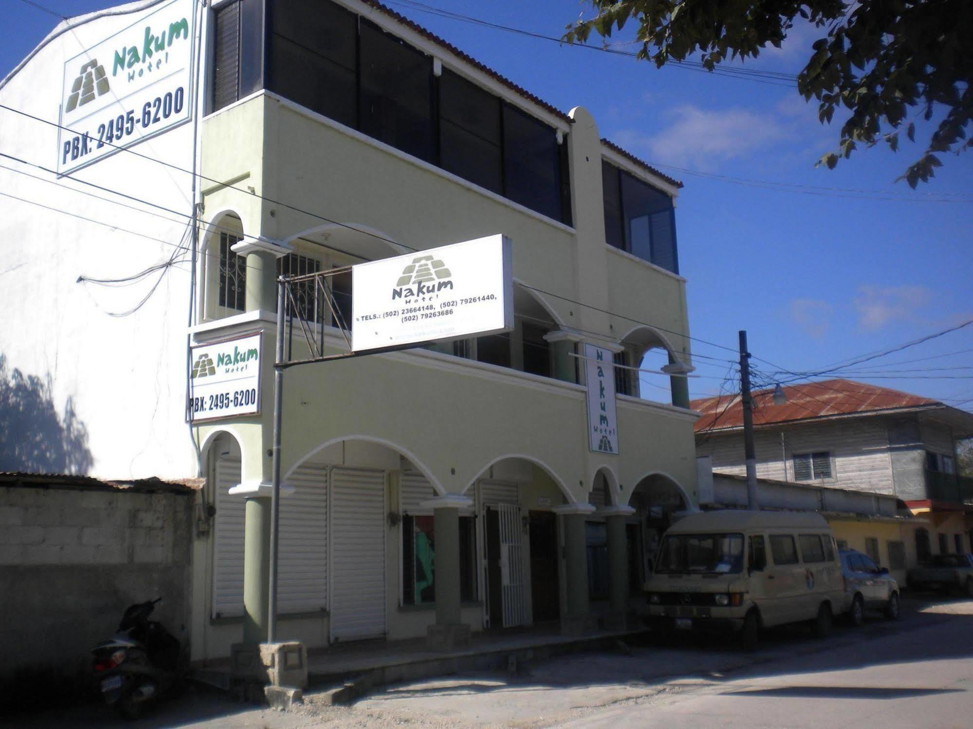 Nakum Hotel Flores Buitenkant foto